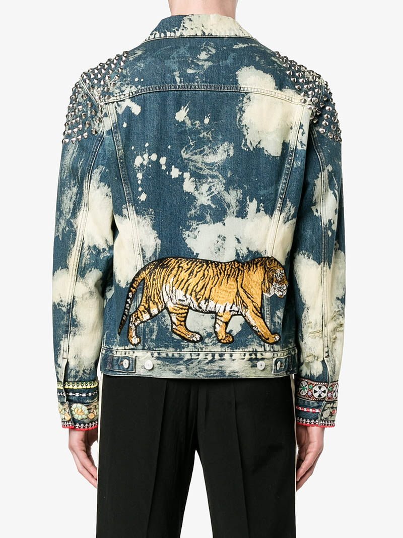Célébrités Style: Floyd Mayweather en Gucci à Londres Gucci Washed Studded Denim Jacket