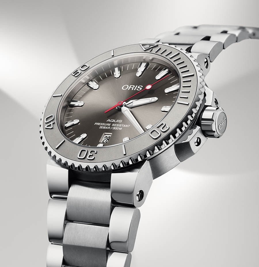 Oris Aquis Date Relief, la montre de plongée qui raconte l'histoire de l'eau Oris Aquis Date Relief