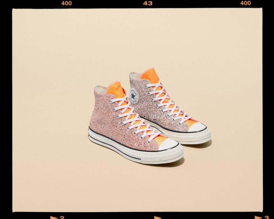 Converse x JW Anderson reviennent avec deux silhouettes à paillettes Converse x JW Anderson Glitter
