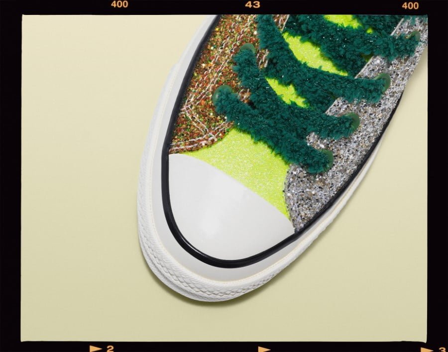 Converse x JW Anderson reviennent avec deux silhouettes à paillettes Converse x JW Anderson Glitter