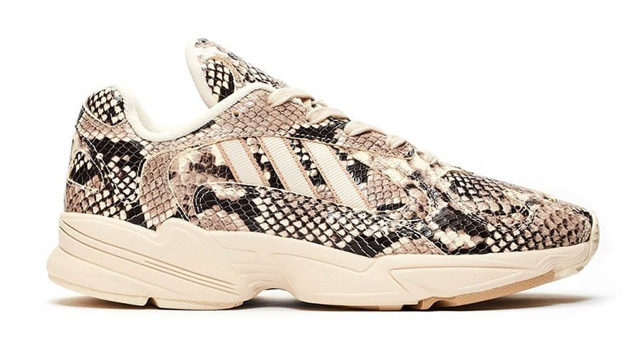 adidas Consortium Yung-1 reçoit un traitement "peau de serpent" adidas Consortium Yung-1 Snake