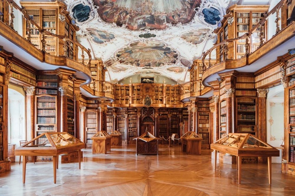 Bibliothèque de l’Abbaye de Saint Gall Bibliothèque de l’Abbaye de Saint-Gall