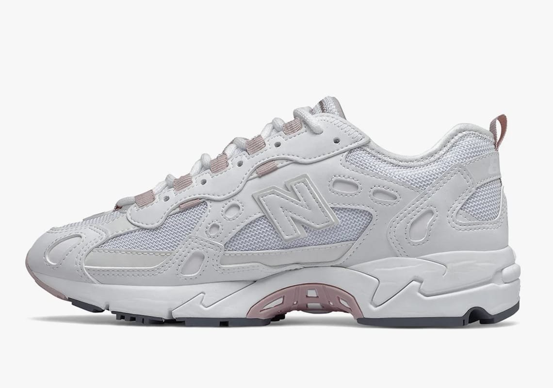 New Balance 827 7 New Balance 827