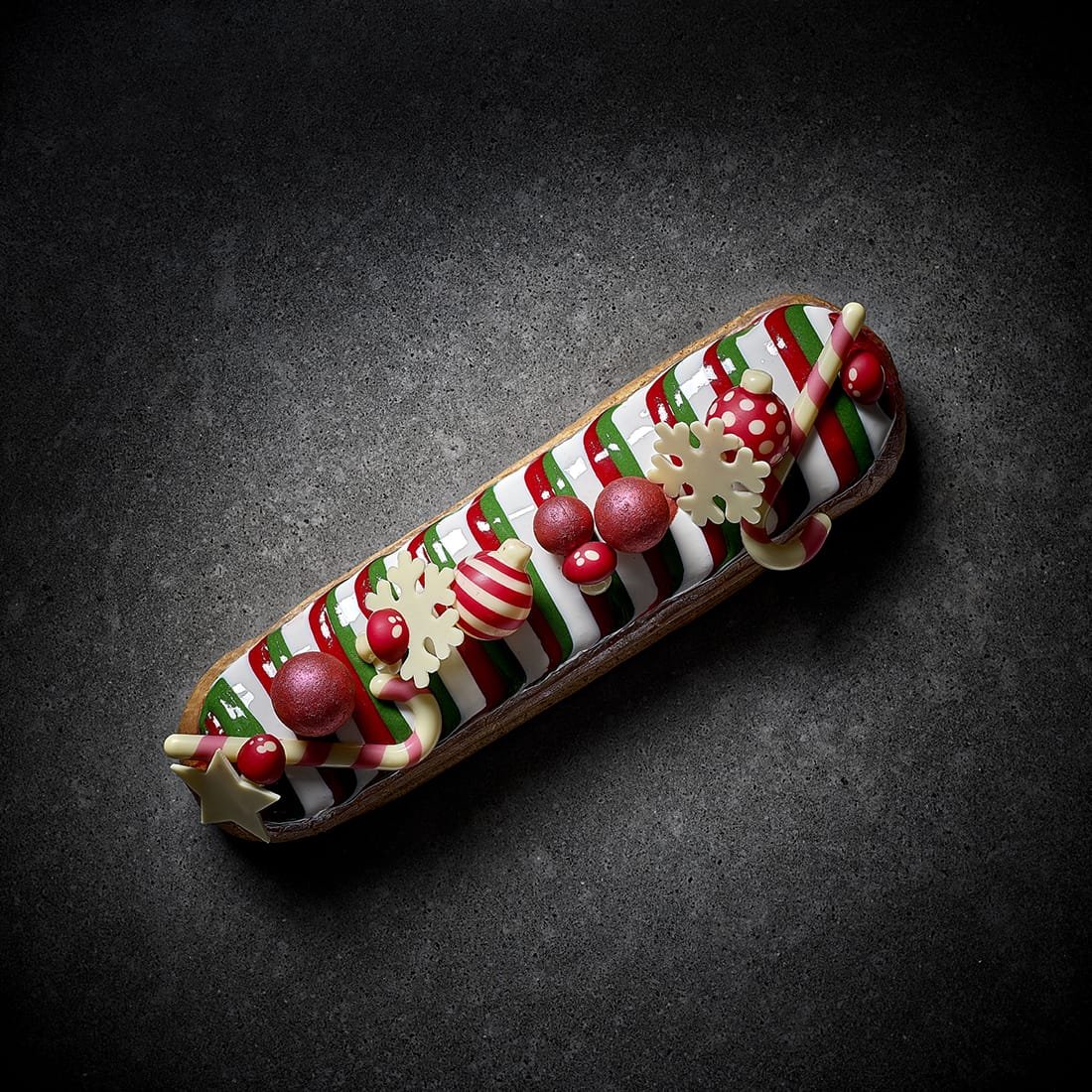 Buches de Noel 2020 LEclair de Genie par Christophe Adam Berlingo Bûches de Noël 2020 - L'Éclair de Génie par Christophe Adam - Berlingo