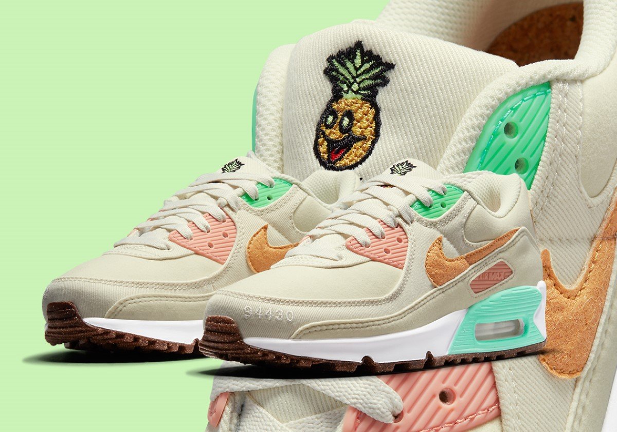 Une Nike Air Max 90 Happy Pineapple S'apprête à Rafraîchir Notre Palais -  ESSENTIAL HOMME