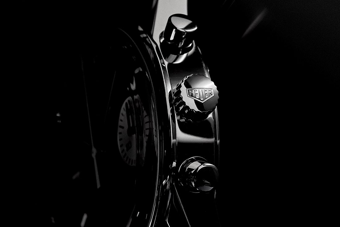 TAG Heuer Carrera Dato HODINKEE Limited Edition 3 TAG Heuer Carrera Dato HODINKEE Limited Edition