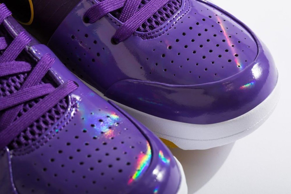 UNDEFEATED x Nike Kobe 4 Protro 3 UNDEFEATED x Nike Kobe 4 Protro