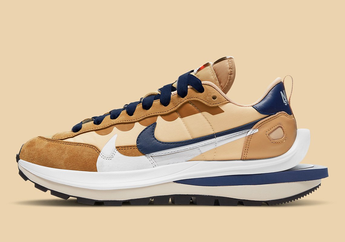 sacai x Nike Vaporwaffle Sesame 1 sacai x Nike Vaporwaffle Sesame