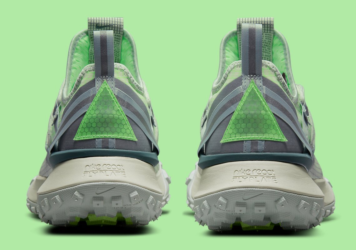 Nike ACG Mountain Fly Sea Glass Lime Blast 4 Nike ACG Mountain Fly "Sea Glass-Lime Blast"