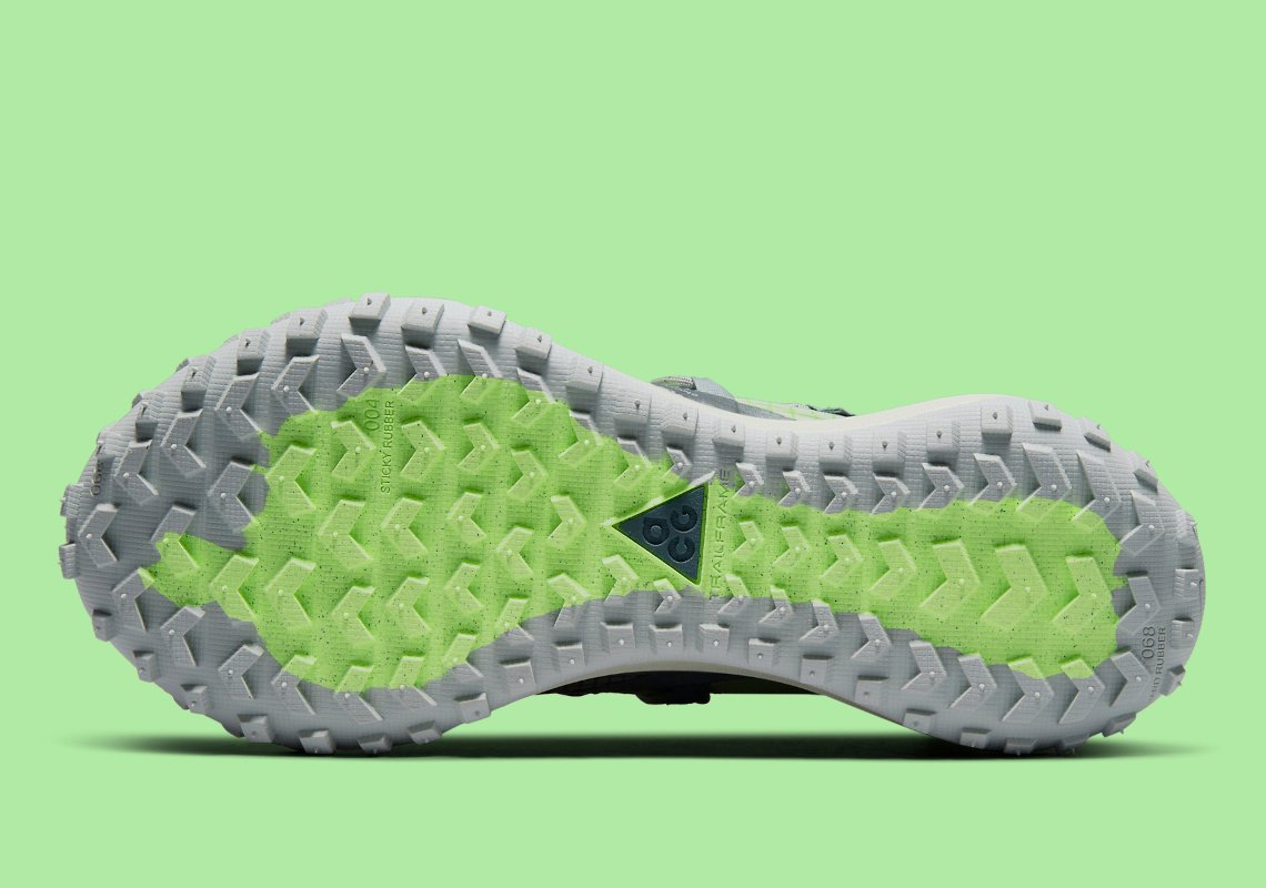 Nike ACG Mountain Fly Sea Glass Lime Blast 5 Nike ACG Mountain Fly "Sea Glass-Lime Blast"