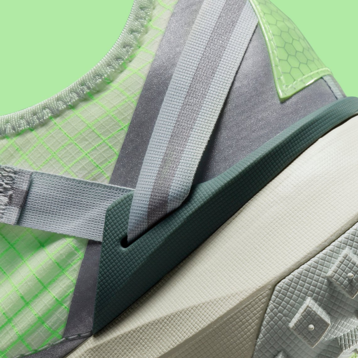 Nike ACG Mountain Fly Sea Glass Lime Blast 7 Nike ACG Mountain Fly "Sea Glass-Lime Blast"