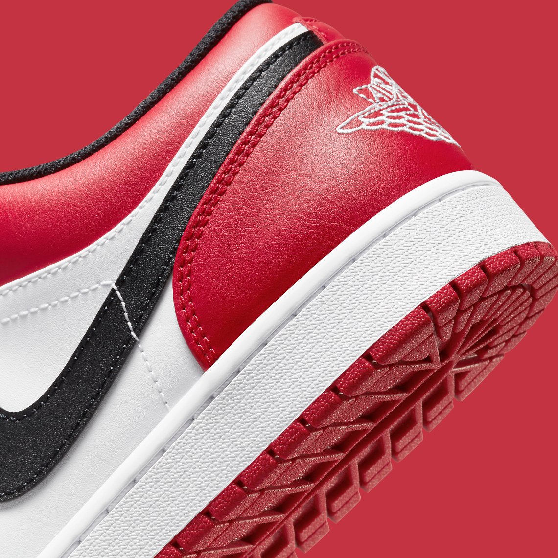 Air Jordan 1 Low Bred Toe 7 Air Jordan 1 Low "Bred Toe"