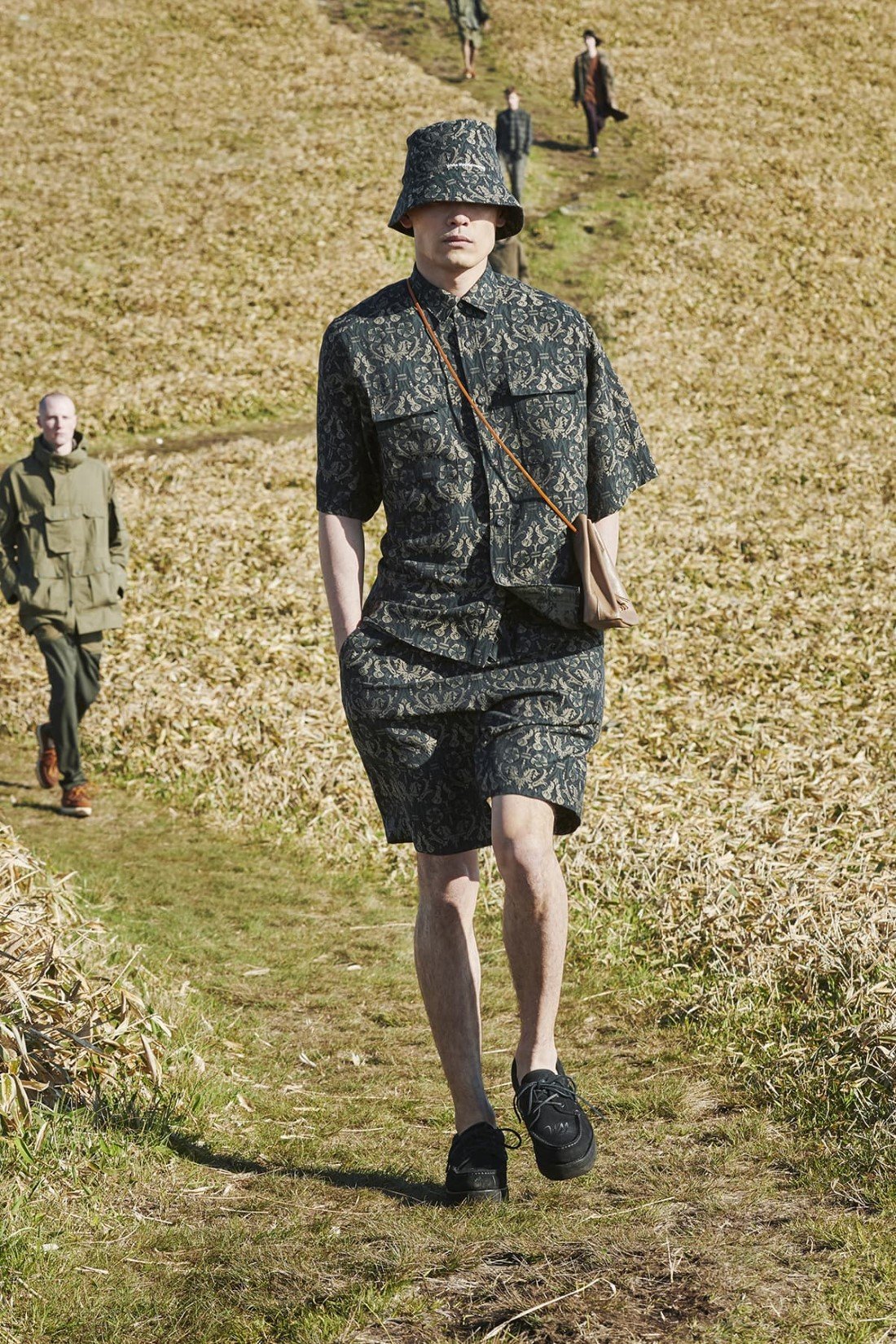 White Mountaineering Printemps Ete 2022 Paris Fashion Week 2 White Mountaineering - Printemps-Été 2022 - Paris Fashion Week