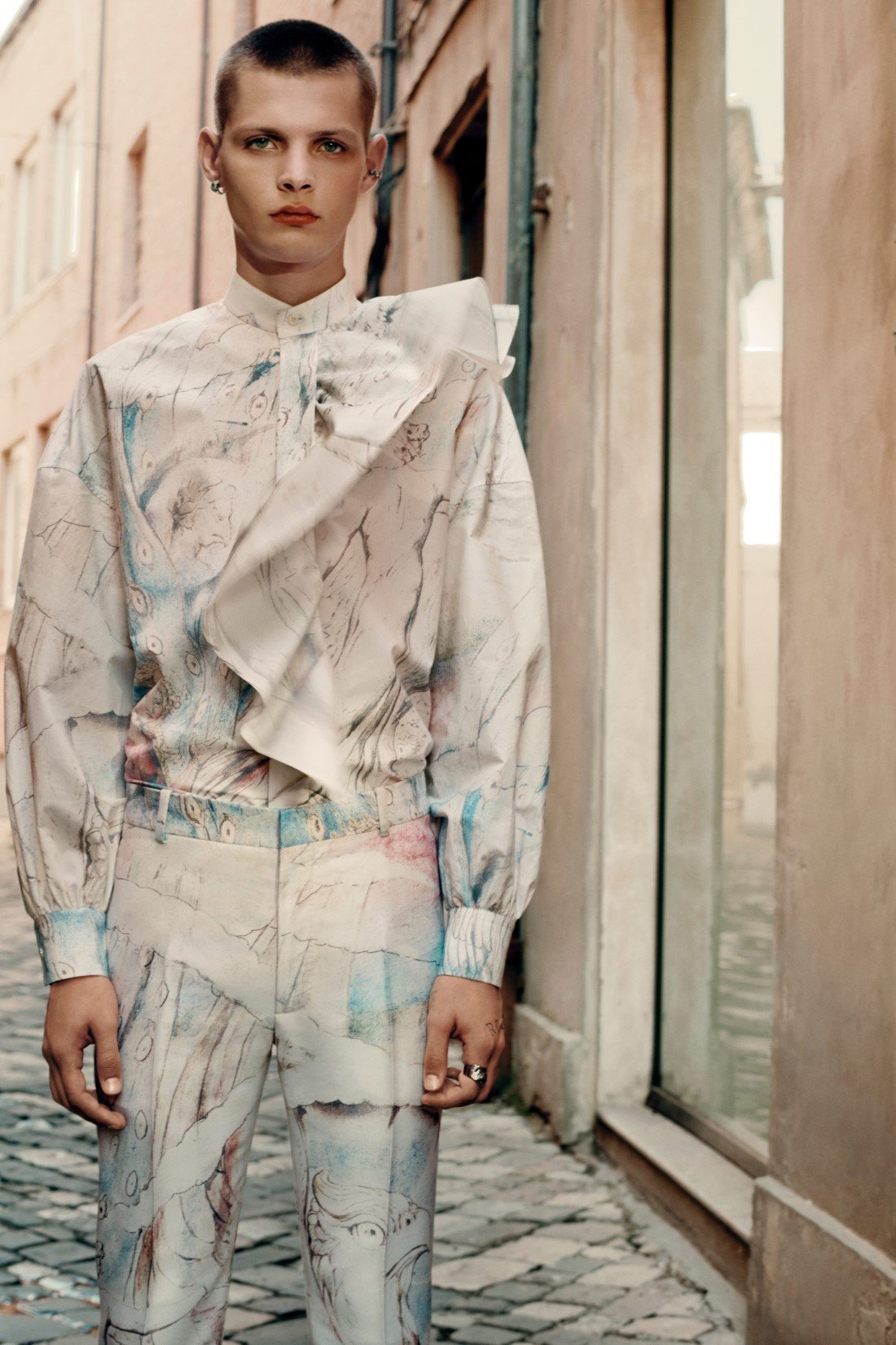 Alexander McQueen Printemps Ete 2022 11 Alexander McQueen - Printemps-Été 2022