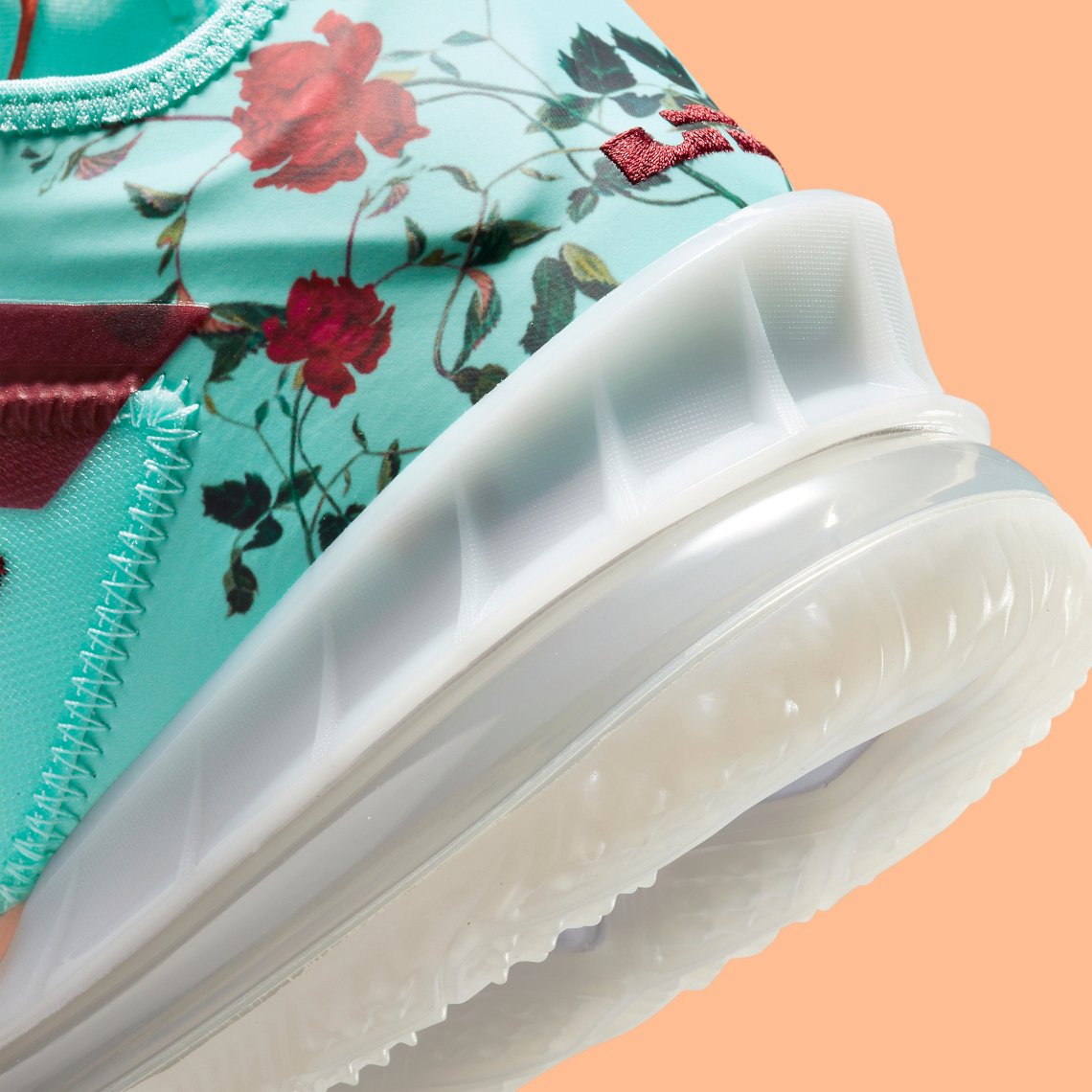 Nike LeBron 18 Low Floral 7 Nike LeBron 18 Low "Floral"