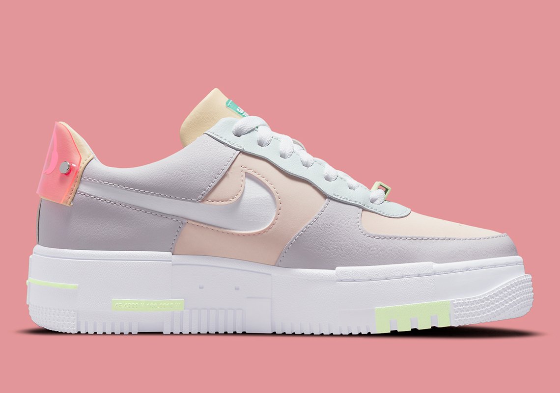 League of Legends Pro League x Nike Air Force 1 Pixel Have A Good Game 2 League of Legends Pro League x Nike Air Force 1 Pixel “Have A Good Game”