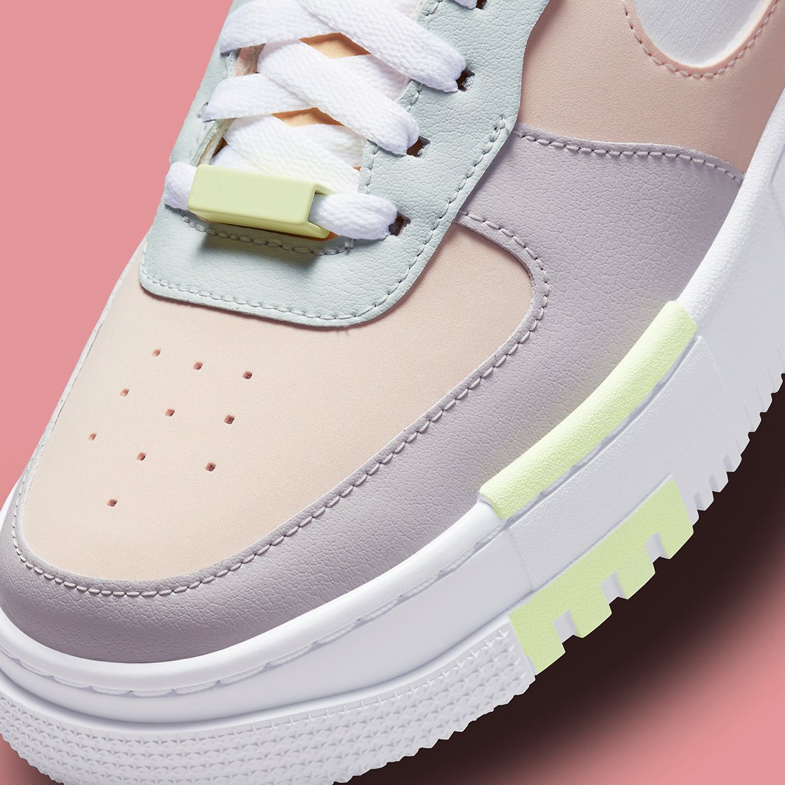 League of Legends Pro League x Nike Air Force 1 Pixel Have A Good Game 6 League of Legends Pro League x Nike Air Force 1 Pixel “Have A Good Game”