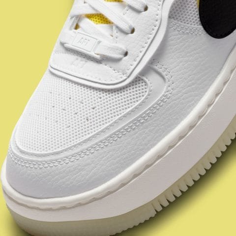 Une Nike Air Force 1 Shadow 