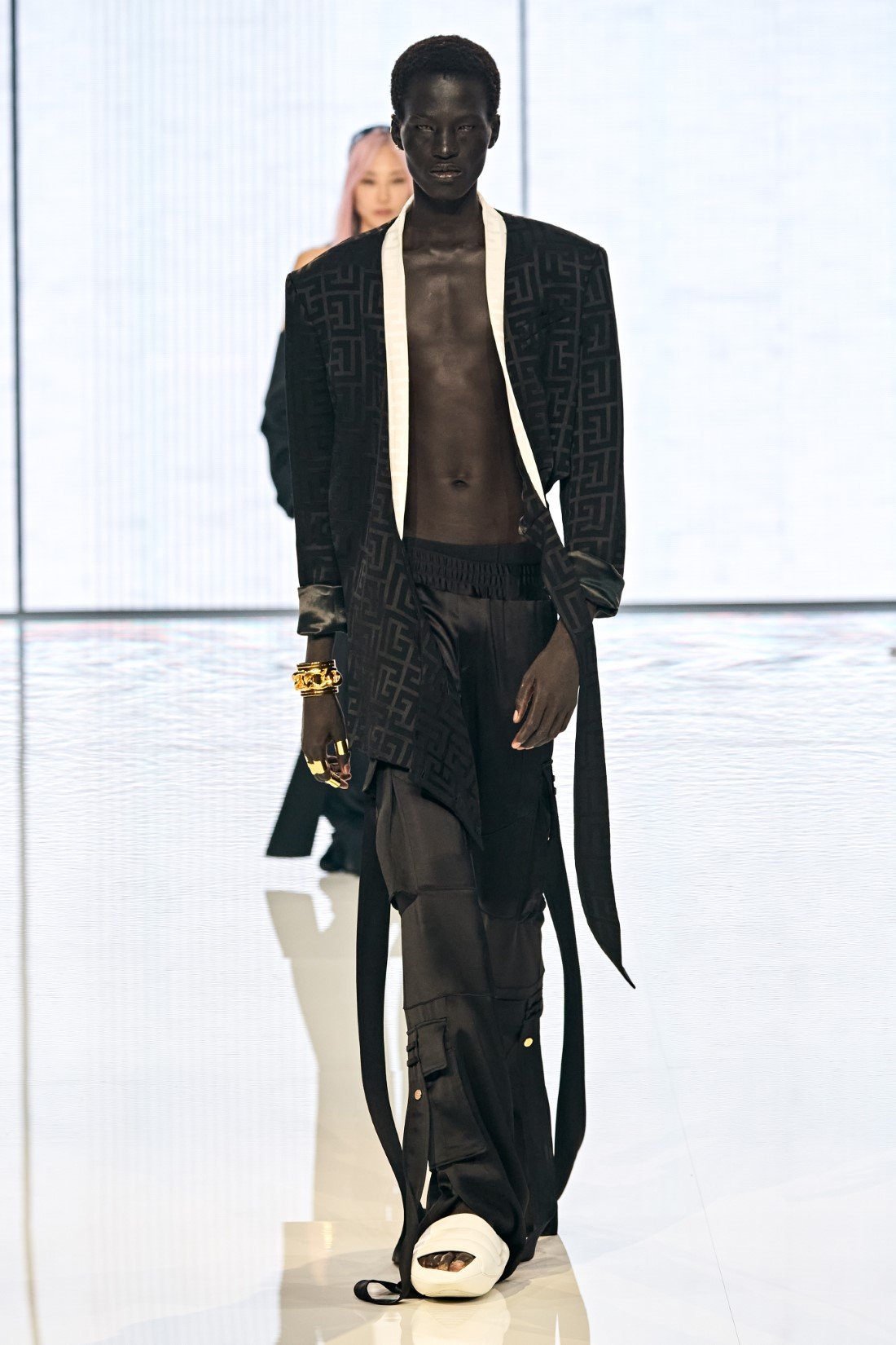 Balmain Printemps Ete 2022 Paris Fashion Week 2 Balmain - Printemps-Été 2022 - Paris Fashion Week