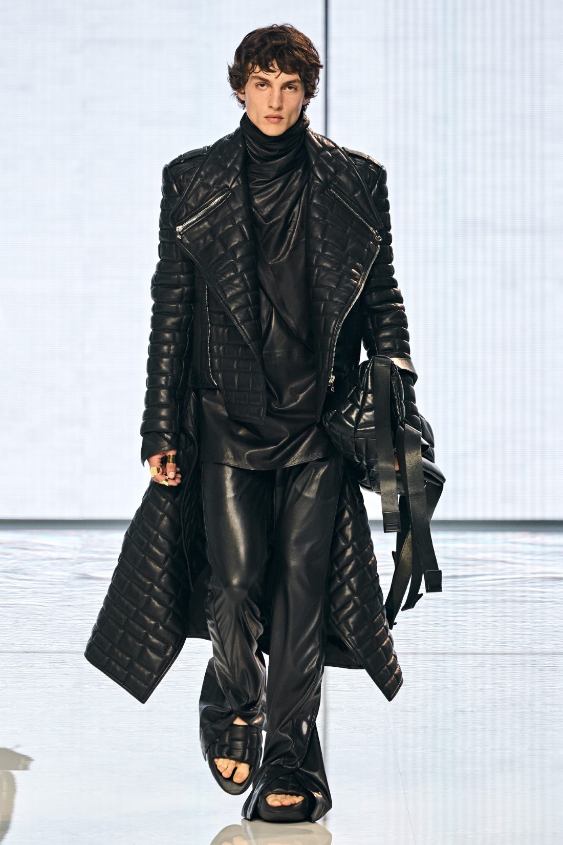 Balmain Printemps Ete 2022 Paris Fashion Week 20 Balmain - Printemps-Été 2022 - Paris Fashion Week