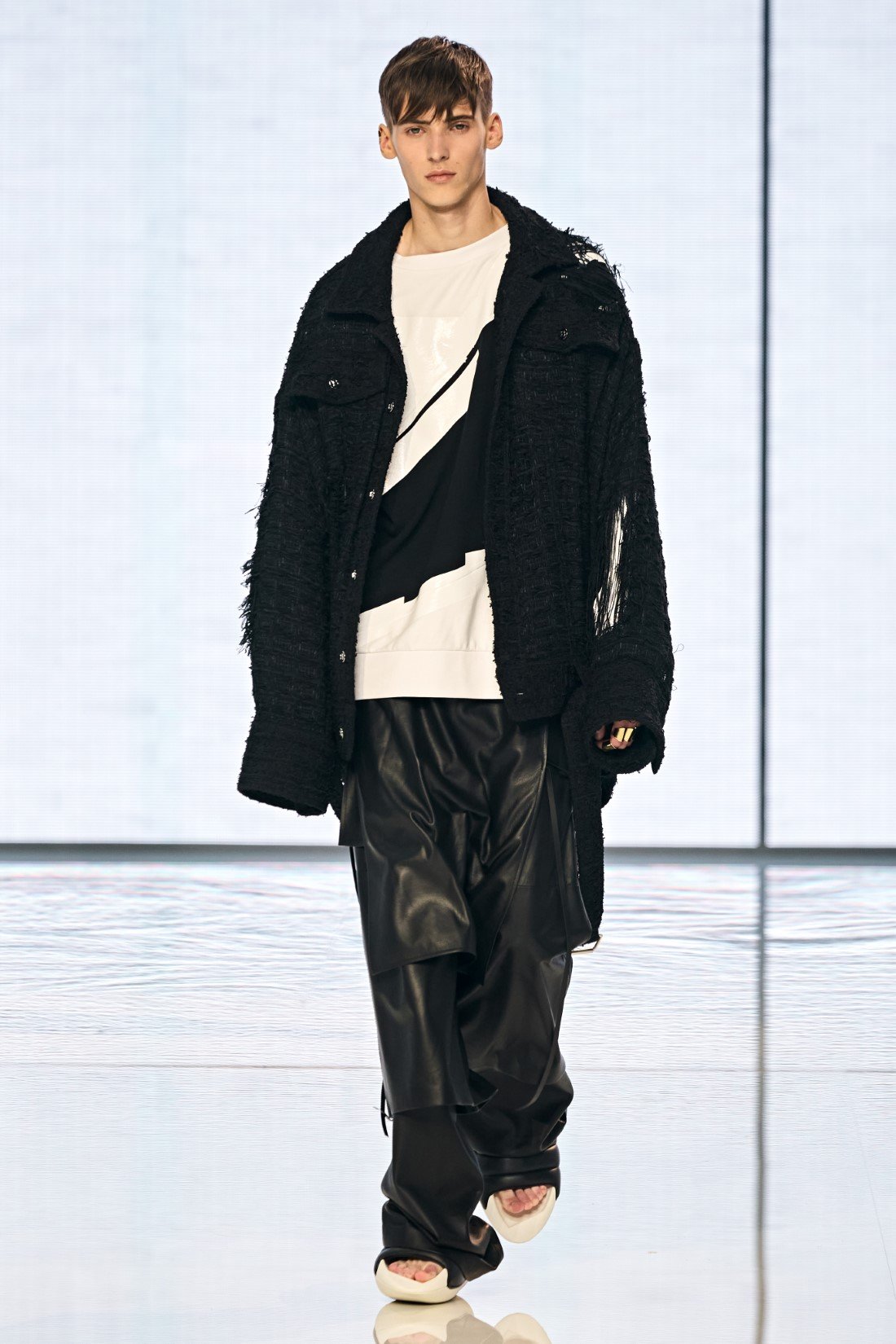 Balmain Printemps Ete 2022 Paris Fashion Week 25 Balmain - Printemps-Été 2022 - Paris Fashion Week