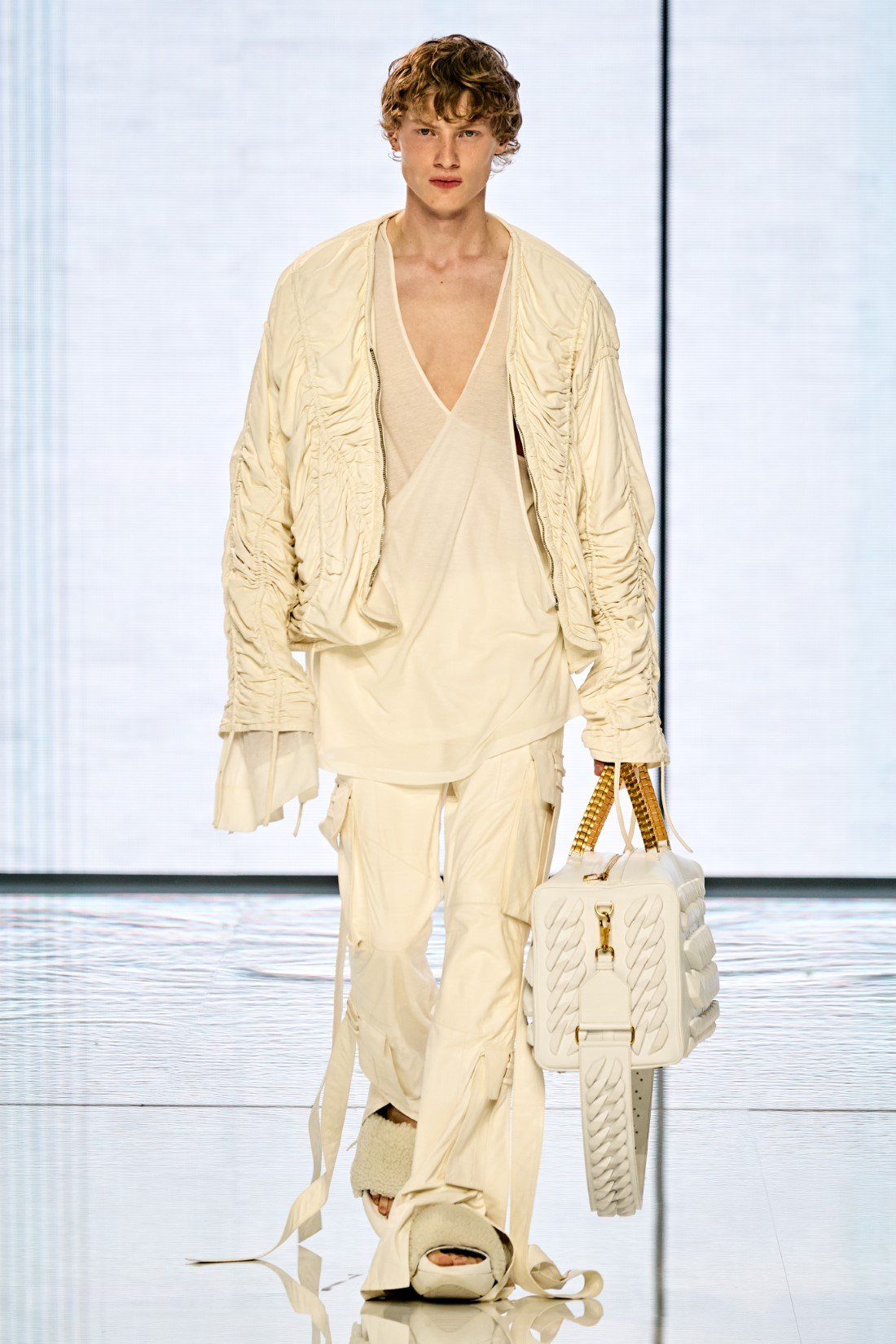 Balmain Printemps Ete 2022 Paris Fashion Week 33 Balmain - Printemps-Été 2022 - Paris Fashion Week