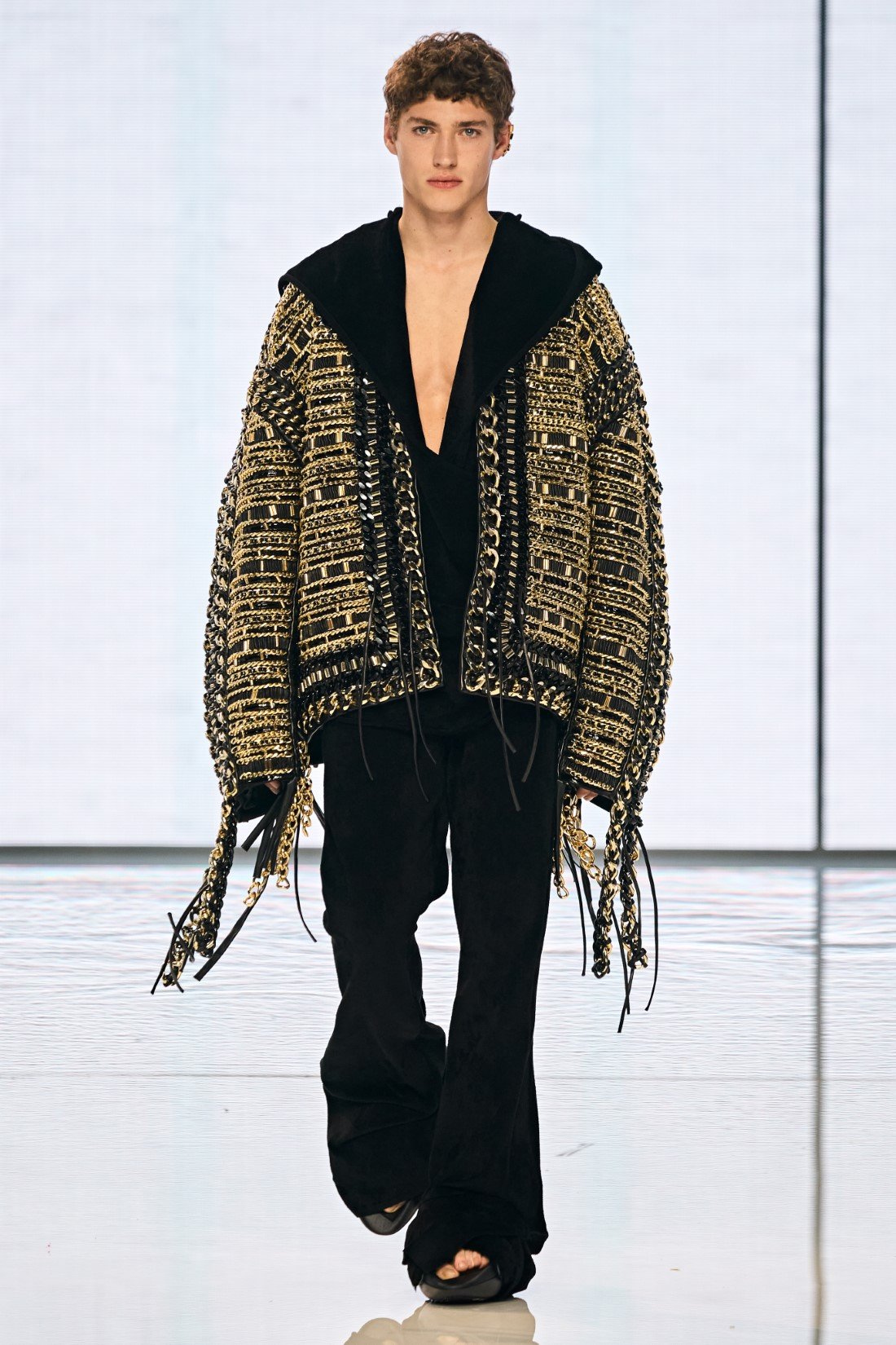 Balmain Printemps Ete 2022 Paris Fashion Week 39 Balmain - Printemps-Été 2022 - Paris Fashion Week