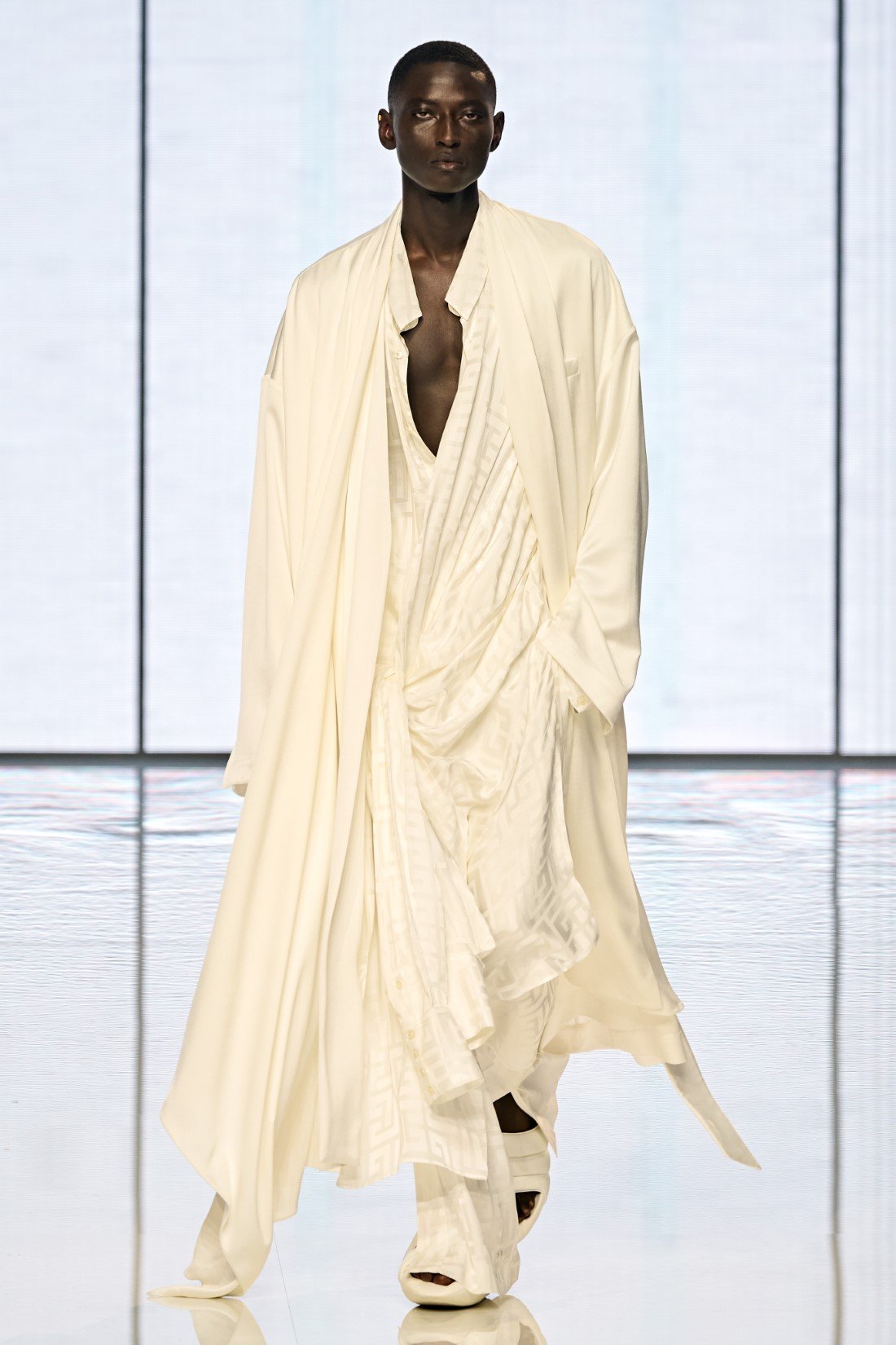 Balmain Printemps Ete 2022 Paris Fashion Week 47 Balmain - Printemps-Été 2022 - Paris Fashion Week