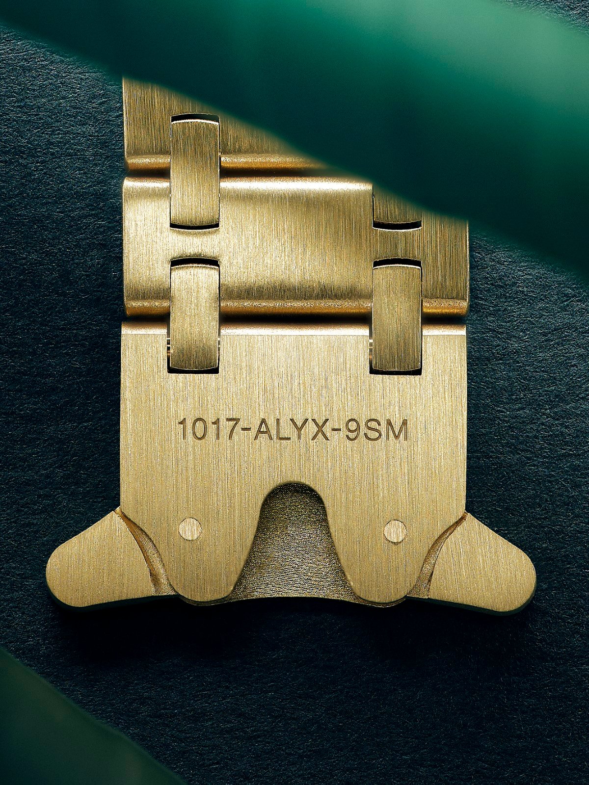 Browns x MAD Paris x 1017 ALYX 9SM 6 Browns x MAD Paris x 1017 ALYX 9SM