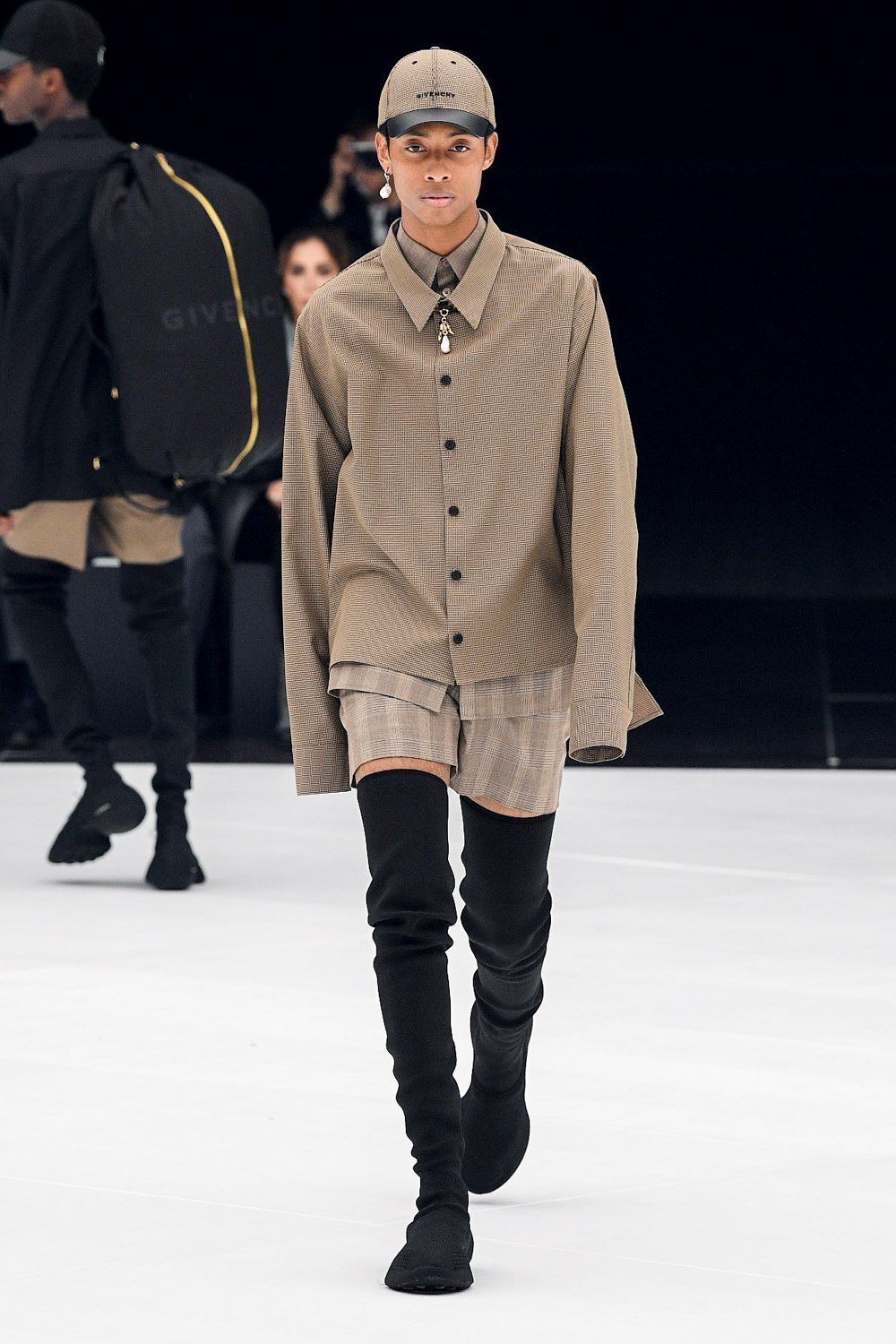Givenchy - Printemps-Été 2022 - Paris Fashion Week
