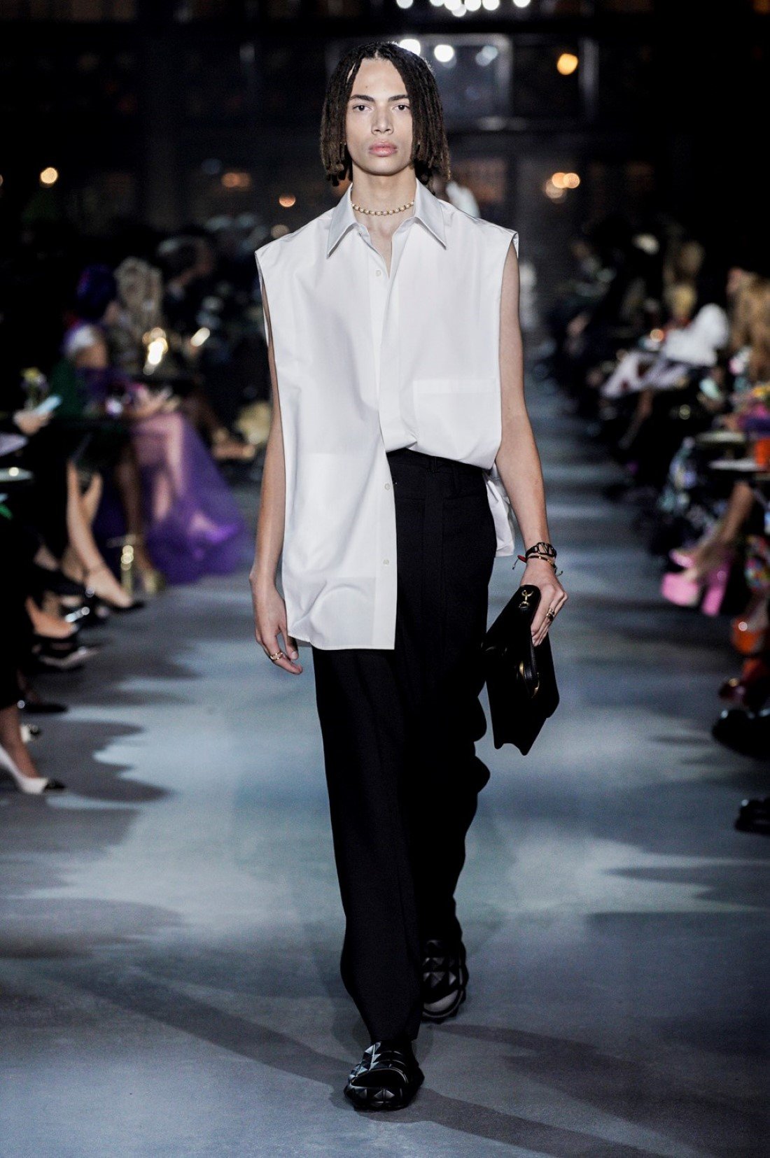 Valentino Printemps Ete 2022 Paris Fashion Week 24 Valentino - Printemps-Été 2022 - Paris Fashion Week