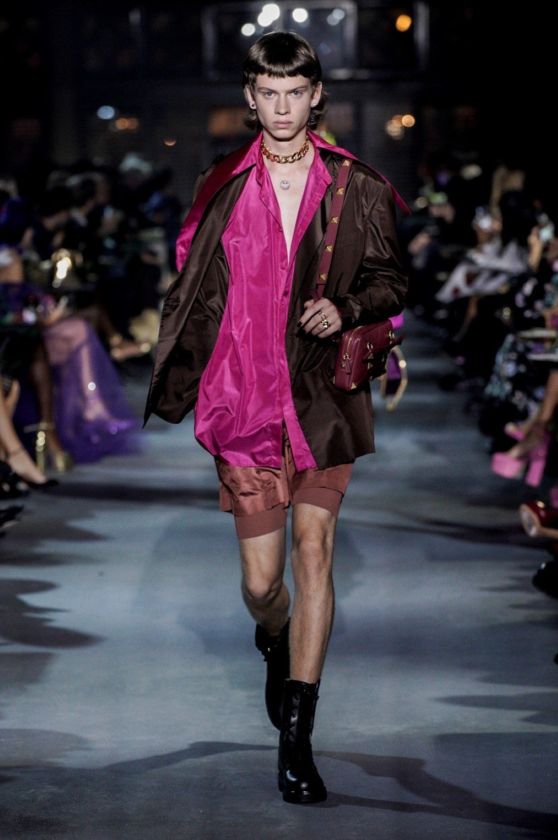 Valentino Printemps Ete 2022 Paris Fashion Week 29 Valentino - Printemps-Été 2022 - Paris Fashion Week