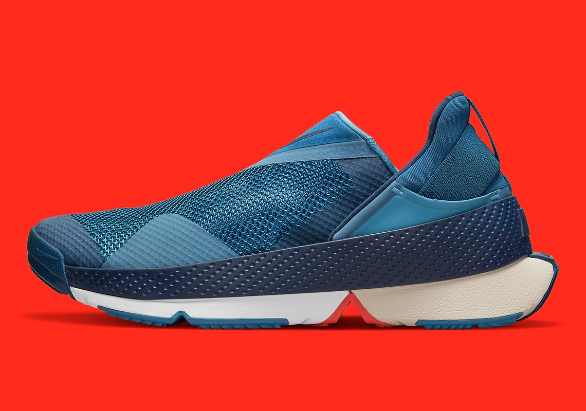 Nike Go FlyEase Blue Red 2 Nike Go FlyEase Blue & Red