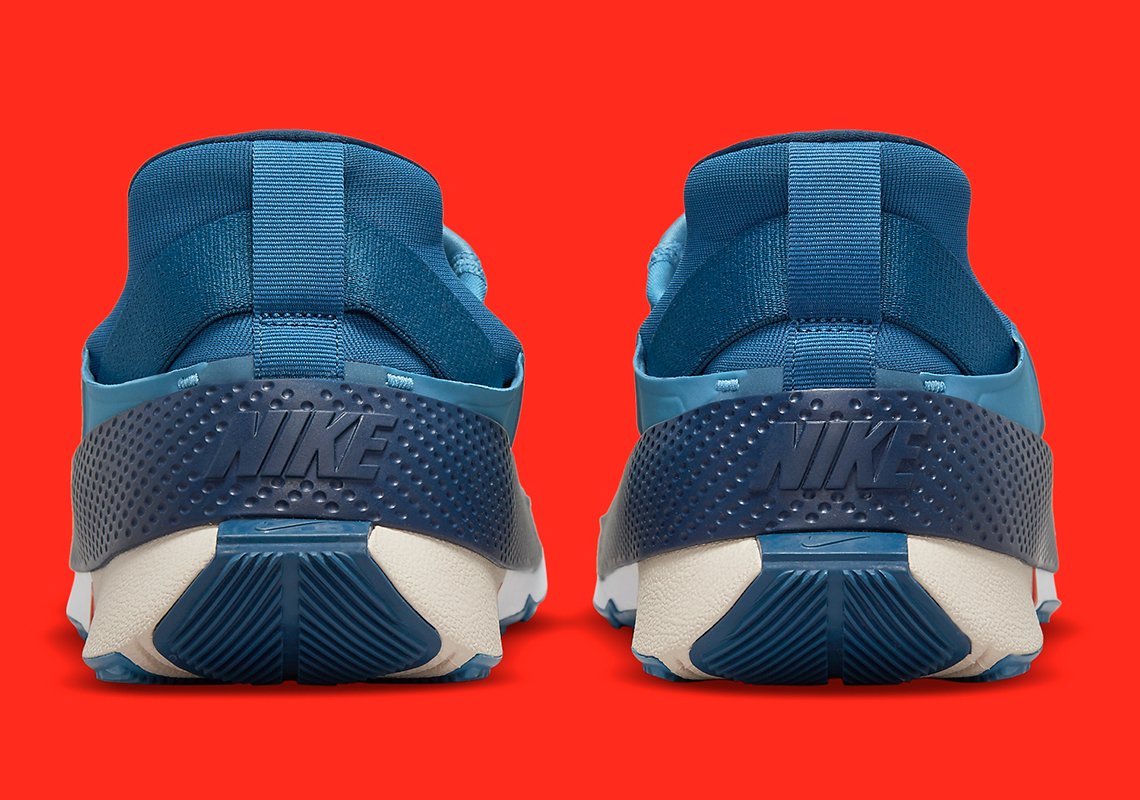 Nike Go FlyEase Blue Red 5 Nike Go FlyEase Blue & Red