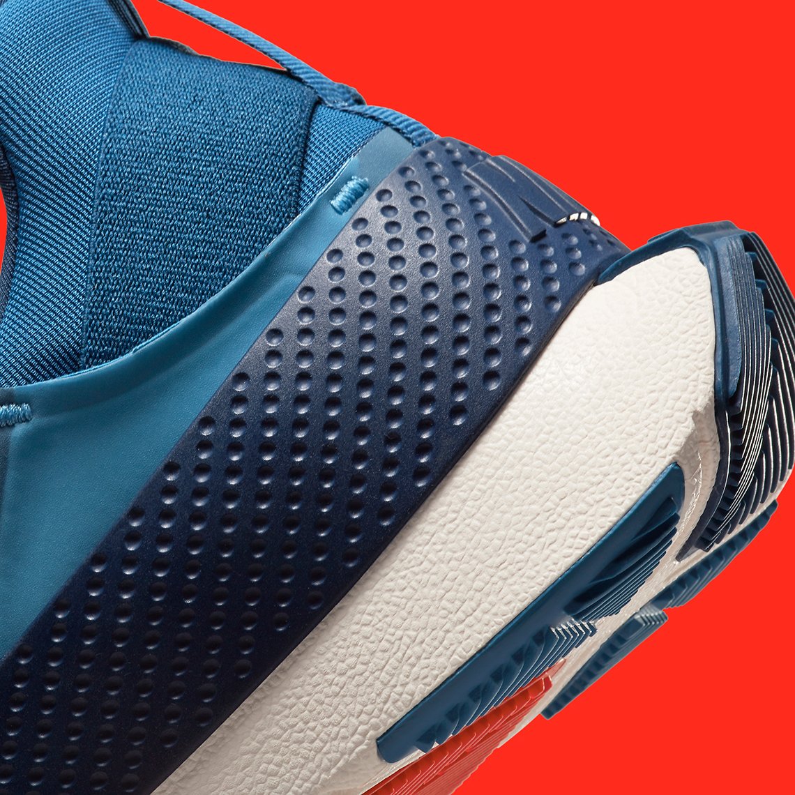 Nike Go FlyEase Blue Red 7 Nike Go FlyEase Blue & Red