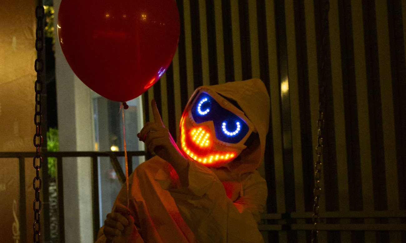 CES 2022 Qudi LED Mask 1 CES 2022 - Qudi LED Mask