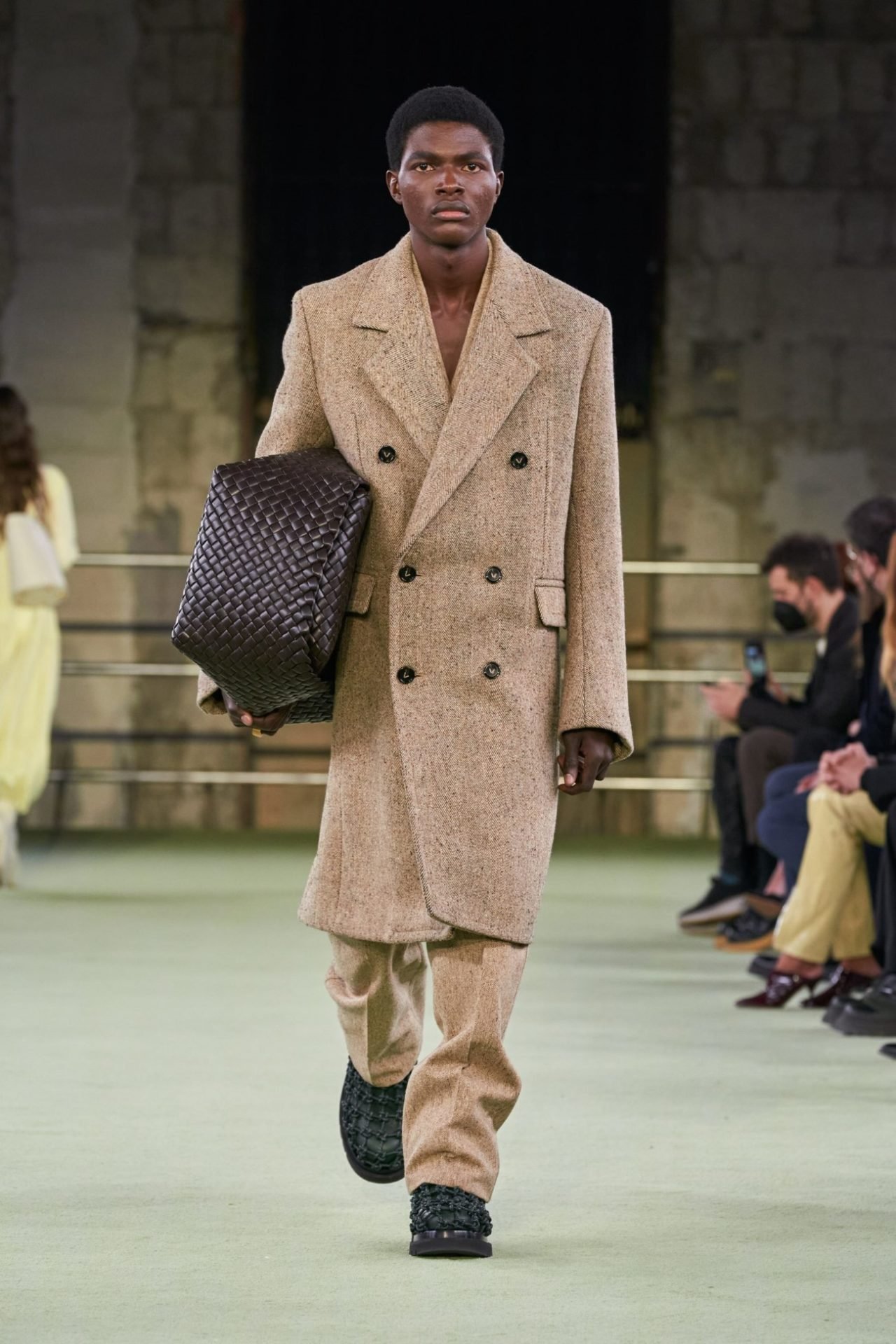 Bottega Veneta - Fall-Winter 2022 - Milan Fashion Week