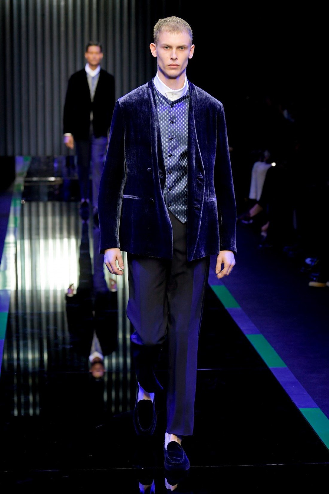 Giorgio Armani - Fall-Winter 2022 - Milan Fashion Week