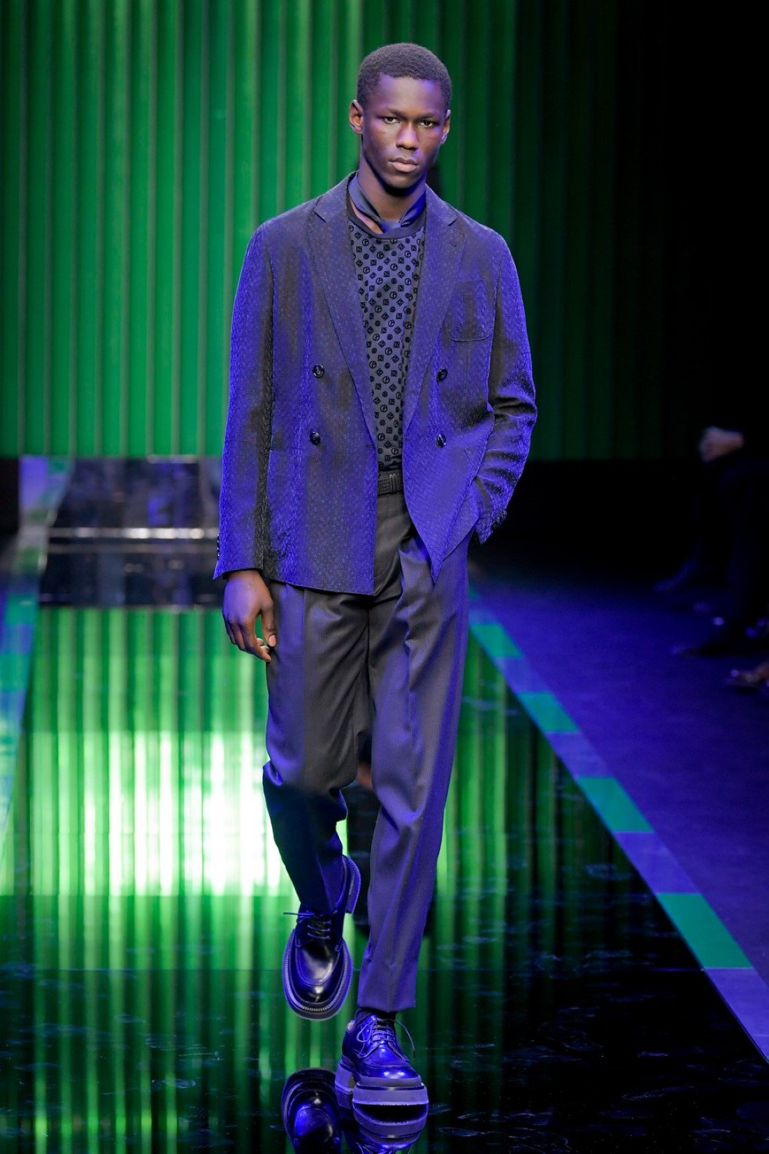 Giorgio Armani - Fall-Winter 2022 - Milan Fashion Week