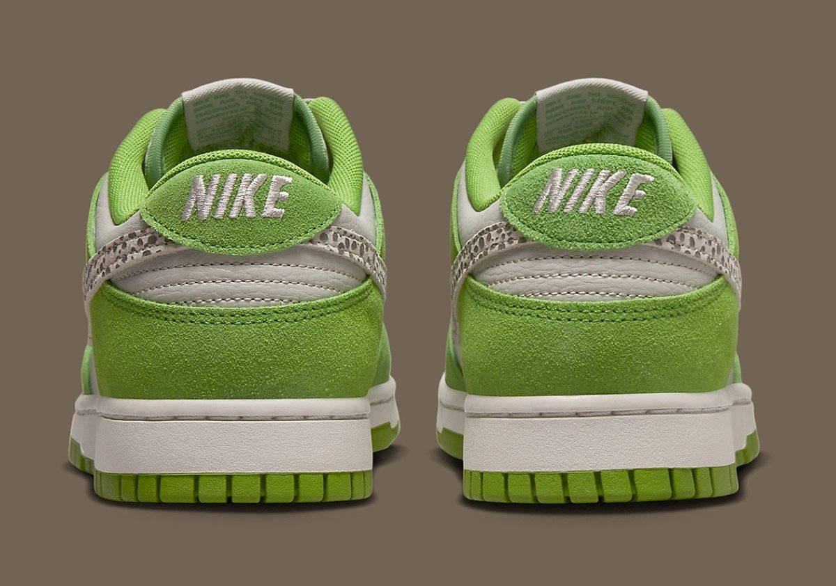 Nike Dunk Low "Chlorophyll"