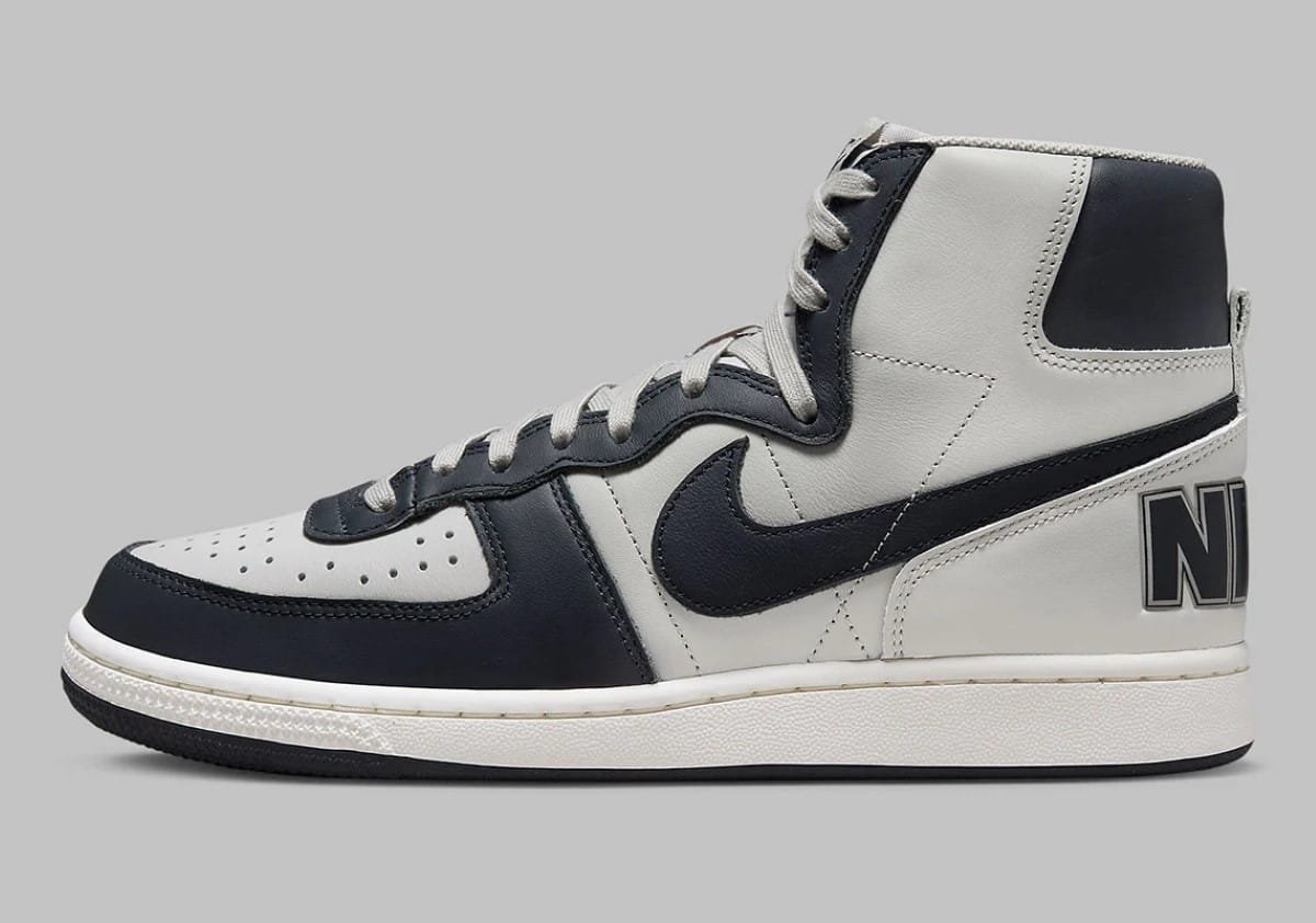 La Nike Terminator High Revient Dans Son Coloris OG 