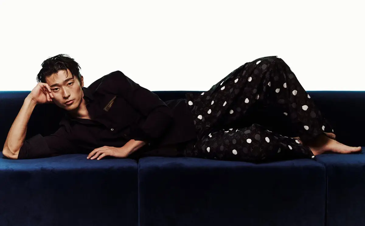Cho Gue-Sung Vogue Korea Janvier 2023 pary Jang Dukhwa