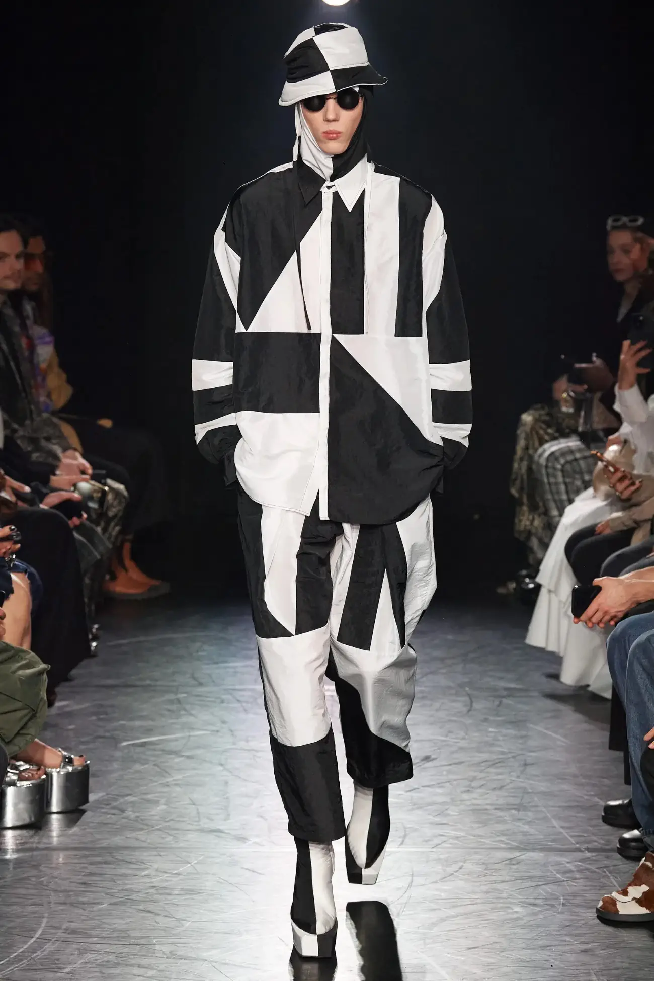 Edward Crutchley - Automne-Hiver 2023 - London Fashion Week