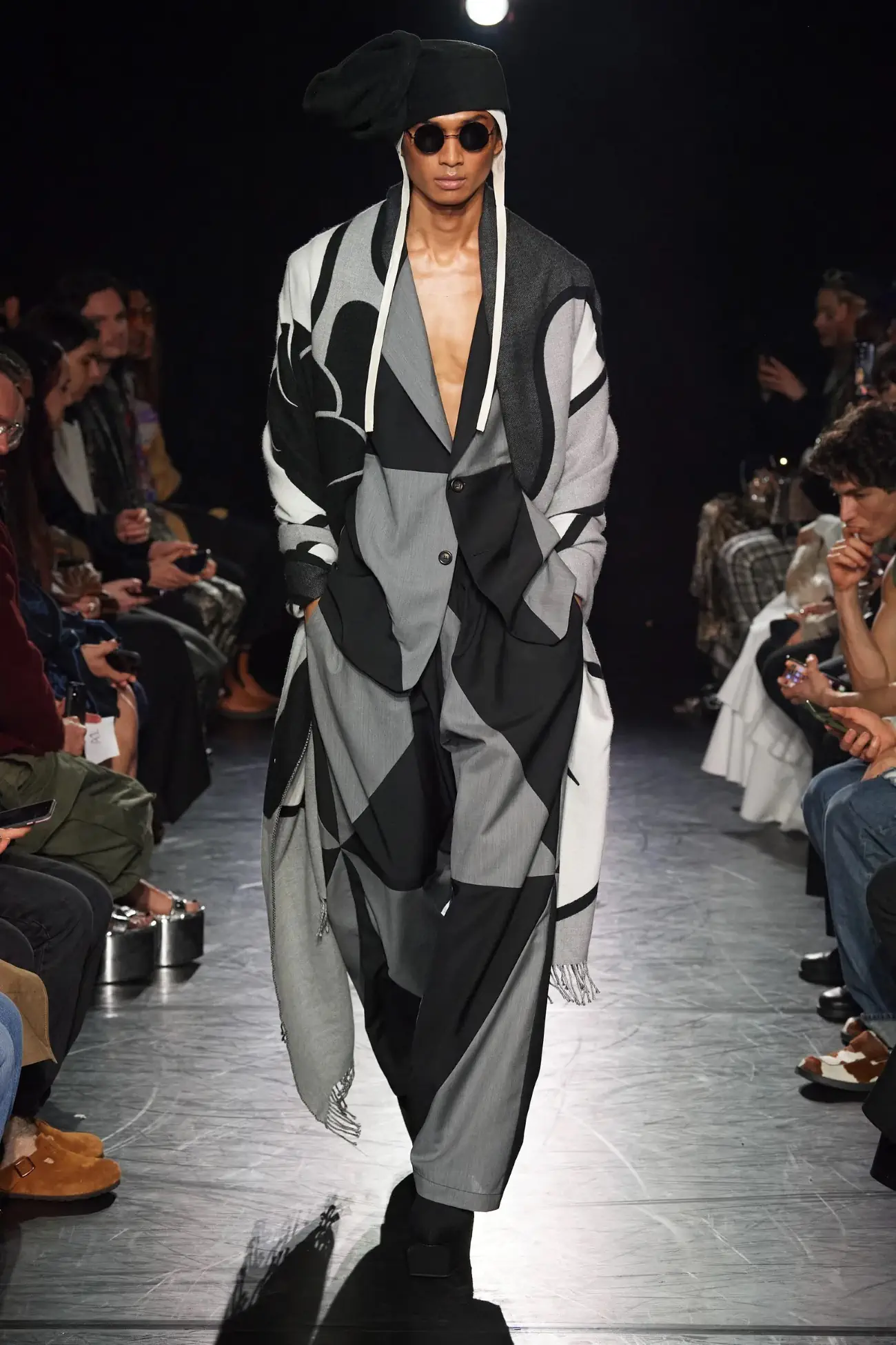 Edward Crutchley - Automne-Hiver 2023 - London Fashion Week