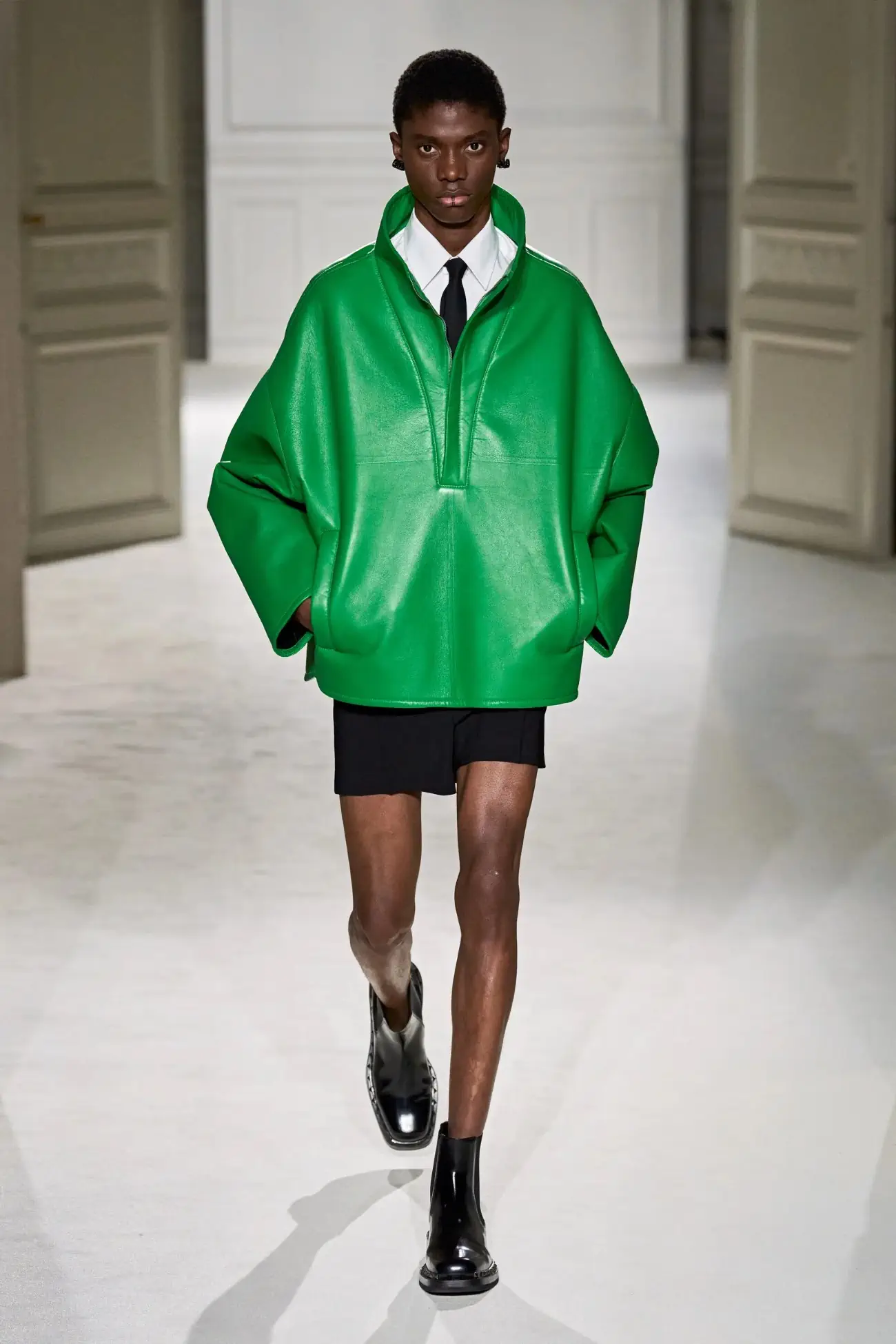 Valentino - Automne-Hiver 2023 - Paris Fashion Week