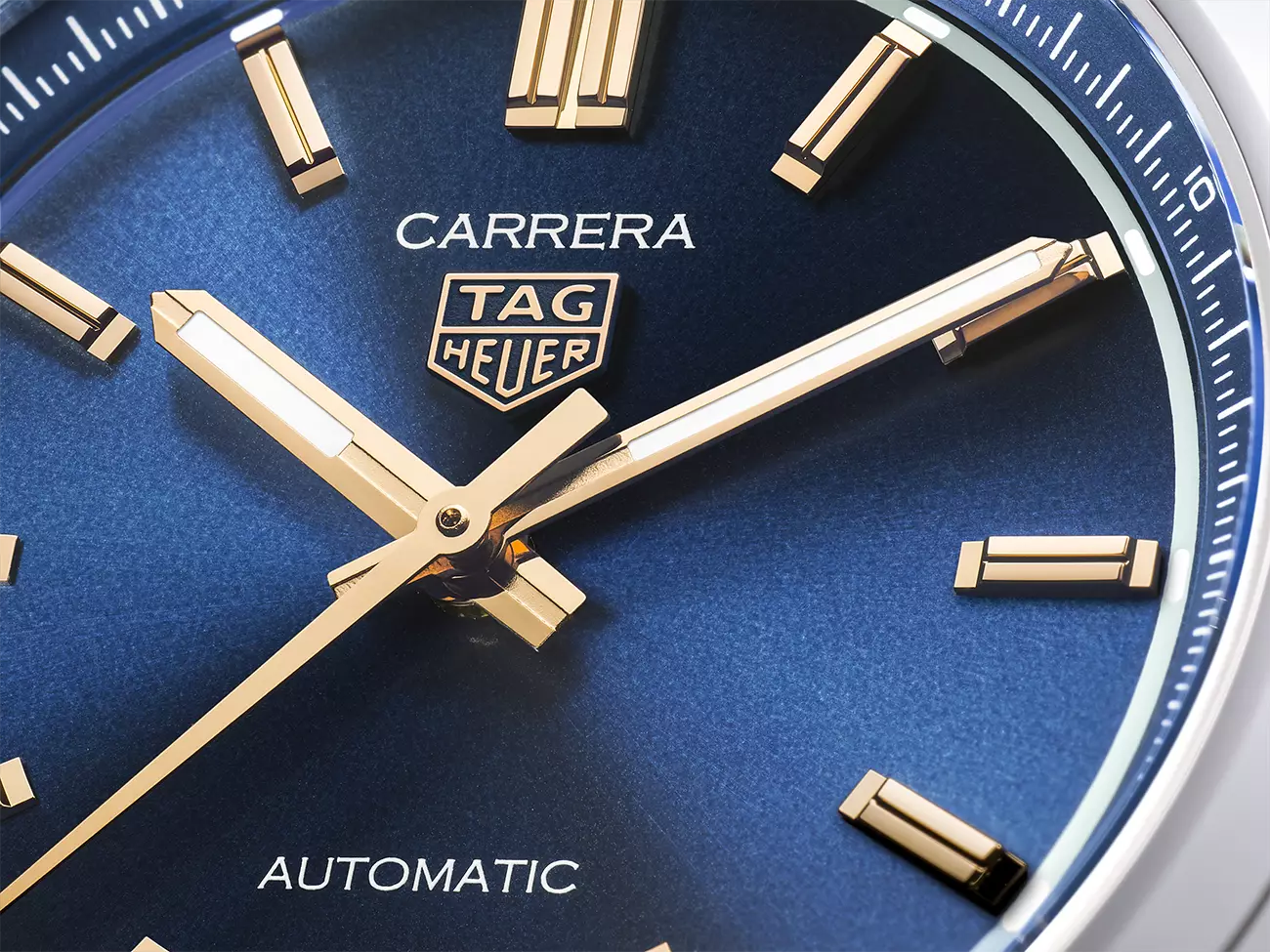 Watches and Wonders 2023 - TAG Heuer Carrera Date 36 mm