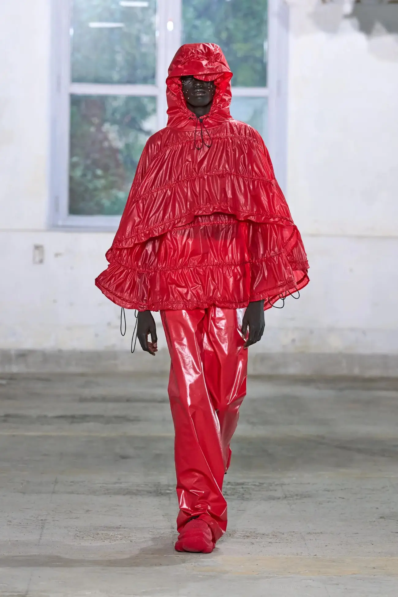 Rains - Printemps-Été 2024 - Paris Fashion Week