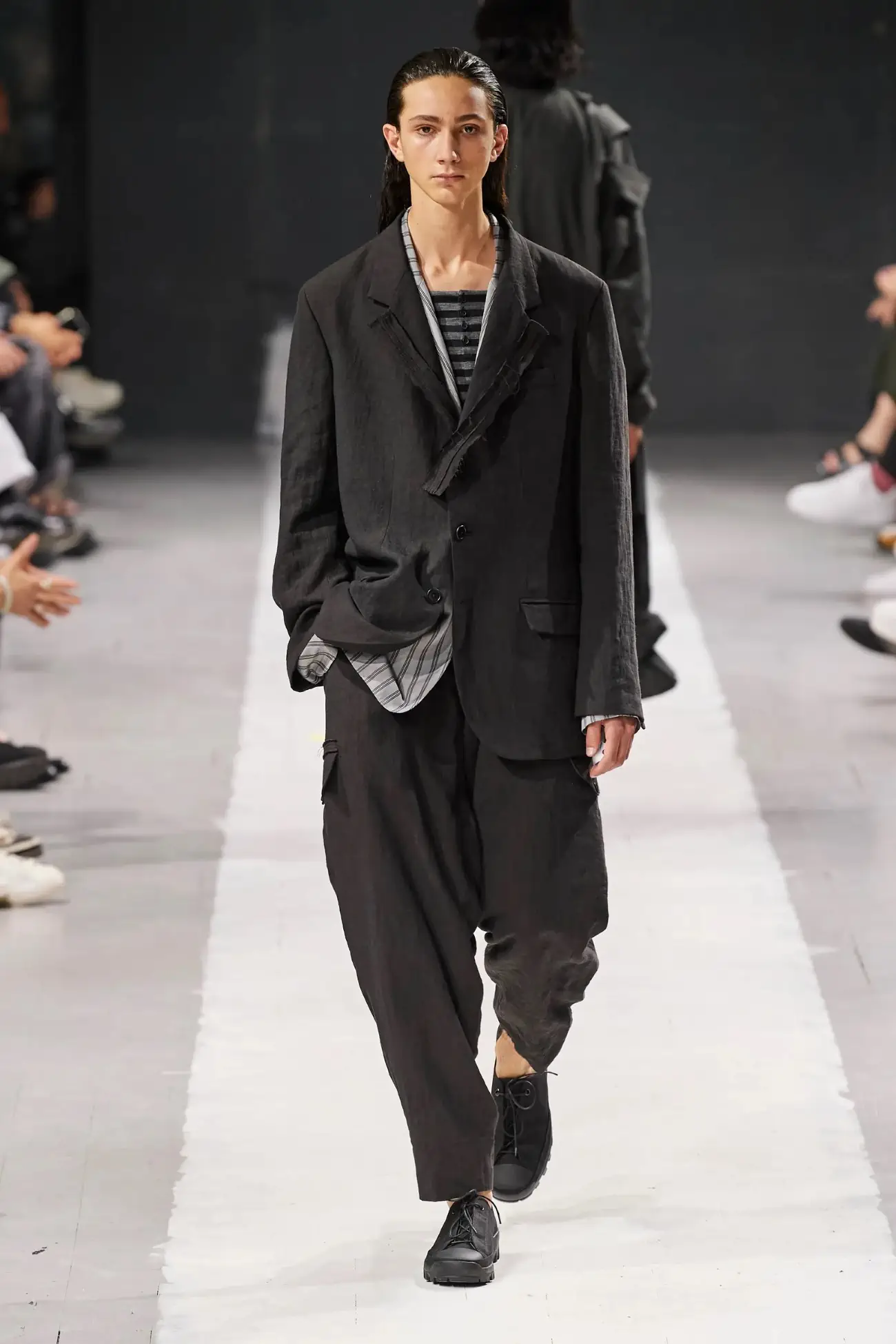 Yohji Yamamoto - Printemps-Été 2024 - Paris Fashion Week Men’s