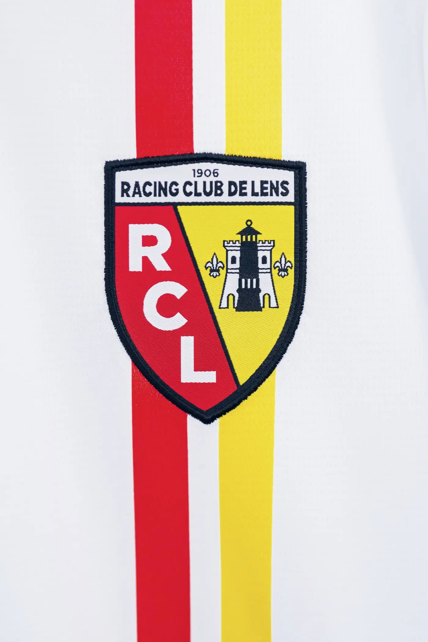 Le troisième maillot de PUMA avec le Racing Club de Lens dévoilé