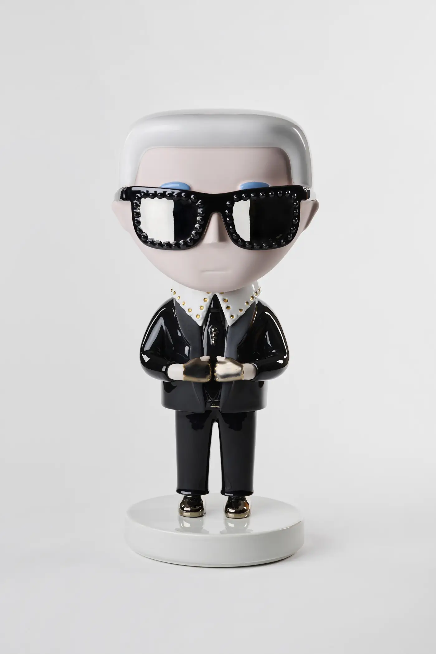 Hommage en céramique de bosa à l'immortel Karl Lagerfeld